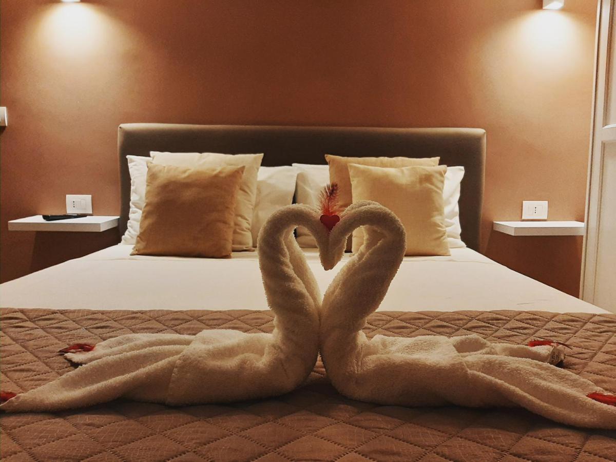 Dimora Dei Veneziani Bed & Breakfast Bari Eksteriør bilde